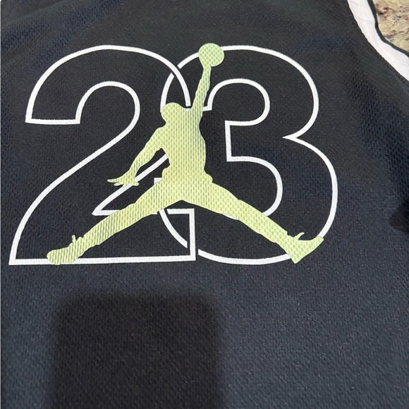 Jordan sleeveless jersey nwt #23 - Picture 2 of 4